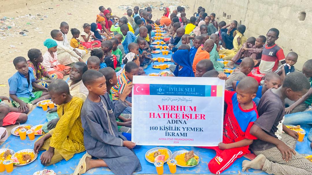 Yetimlere Umut Ol (Yemek İkramı)